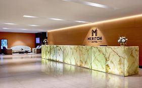 Meriton Suites Campbell Street, Sydney